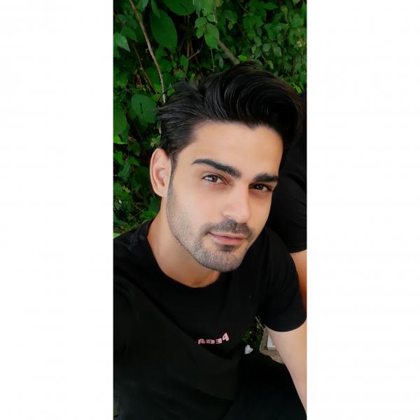 تصویر پروفایل علیرضا