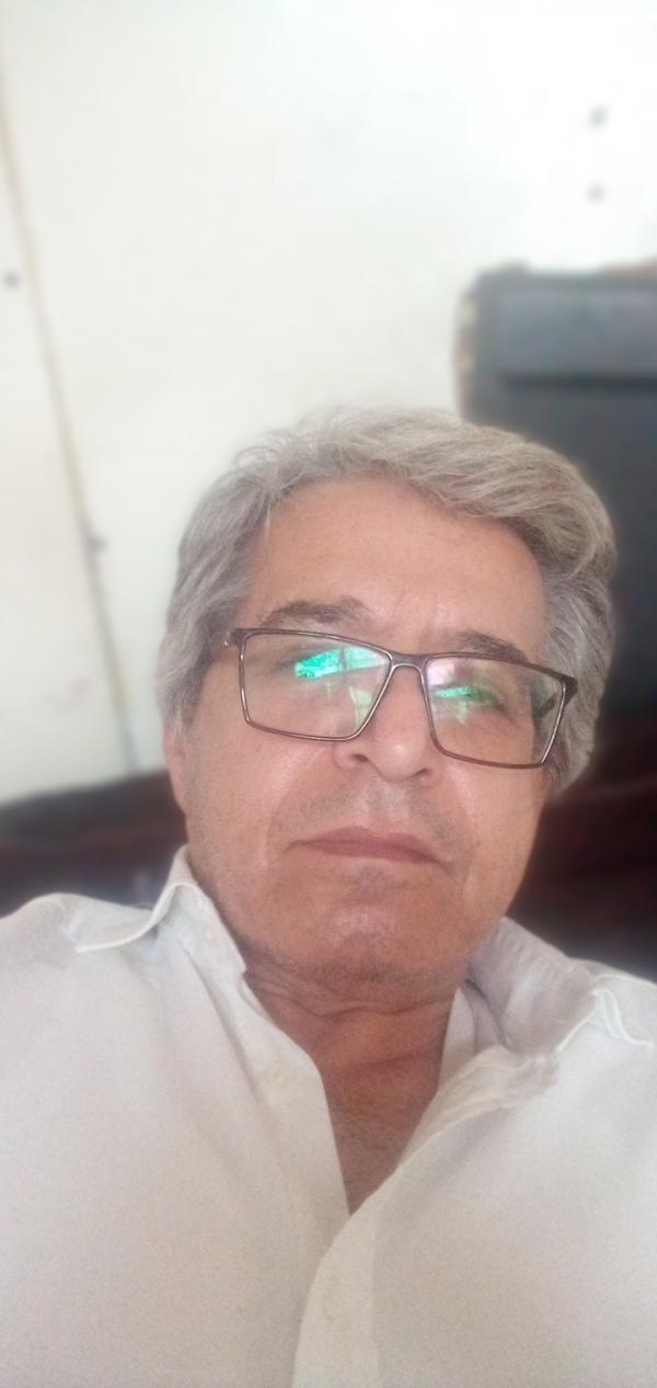 تصویر پروفایل حسن