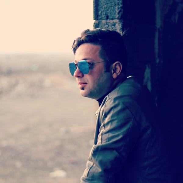 تصویر پروفایل محمود