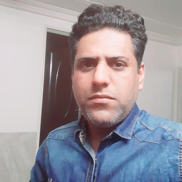 تصویر پروفایل رضا