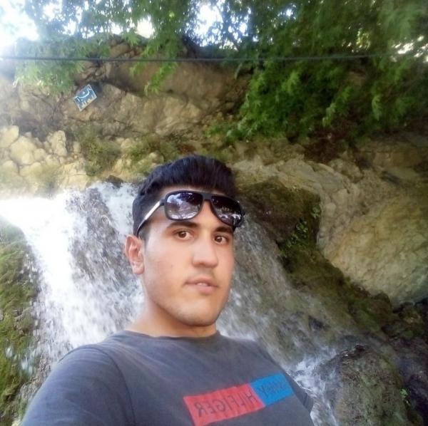 تصویر پروفایل محمود