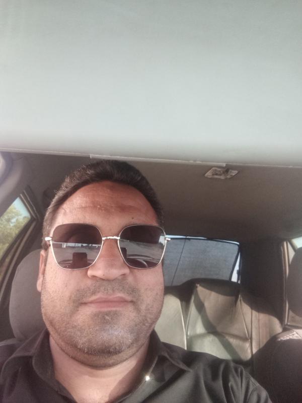 تصویر پروفایل رضا