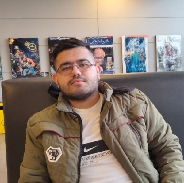 تصویر پروفایل یاسر