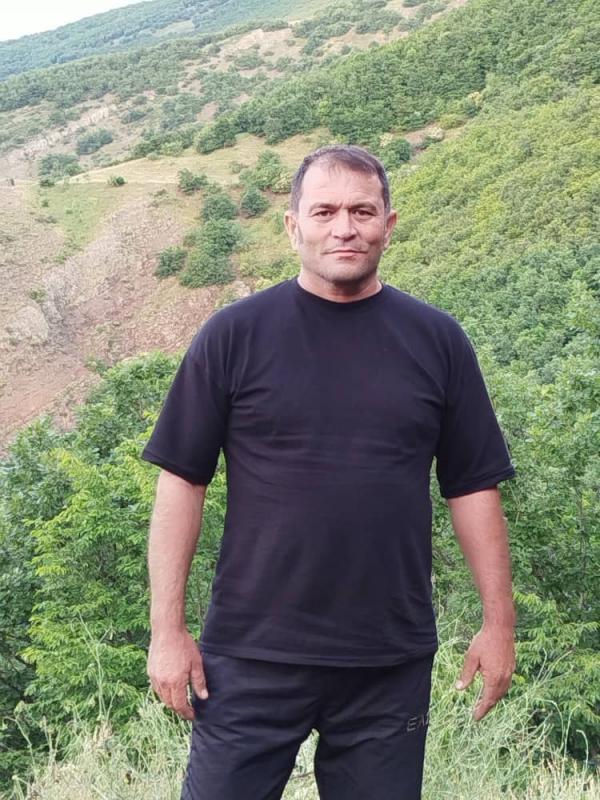 تصویر پروفایل حسین