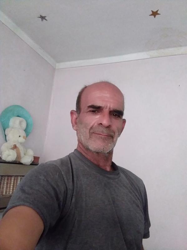 تصویر پروفایل حسین