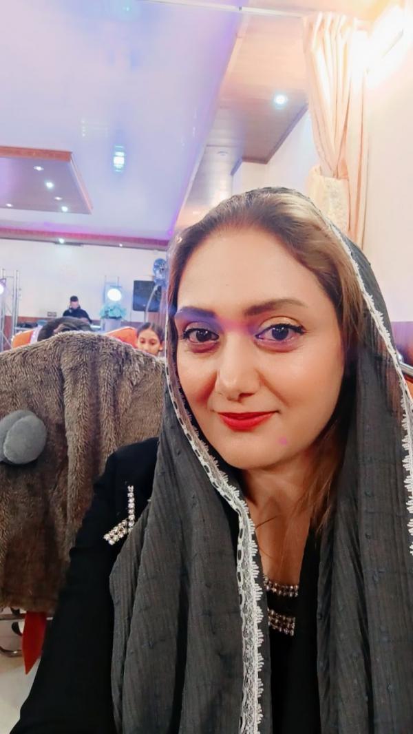 تصویر پروفایل نرگس