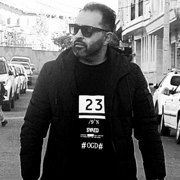 تصویر پروفایل احمد