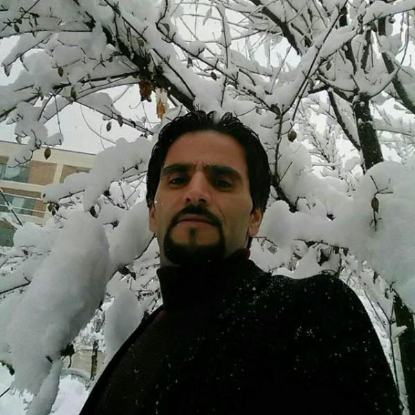 تصویر پروفایل علی