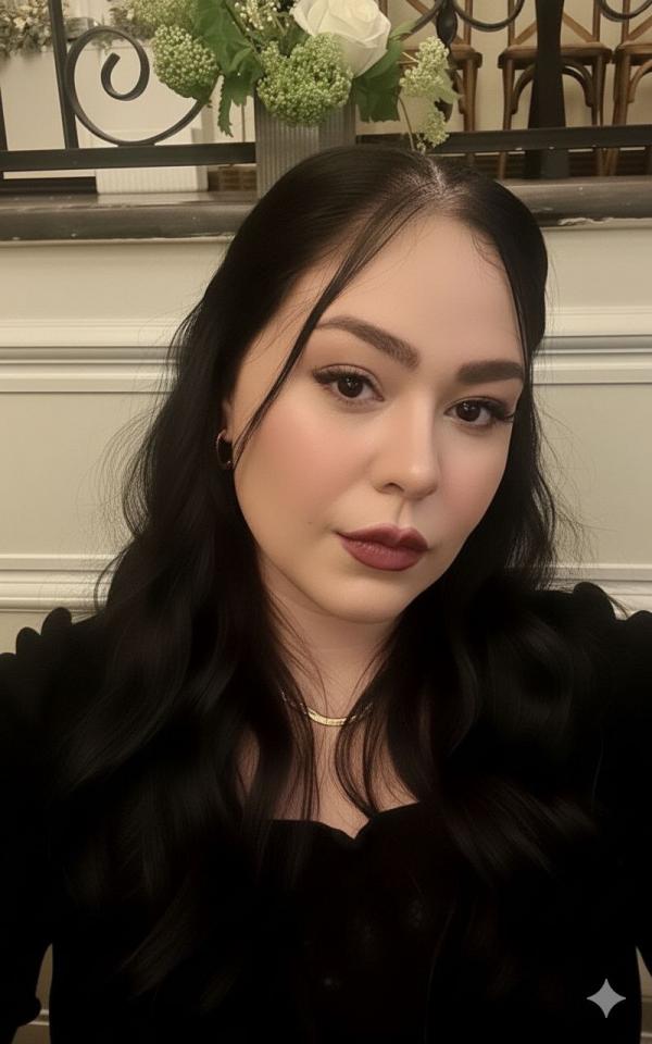 تصویر پروفایل نیل