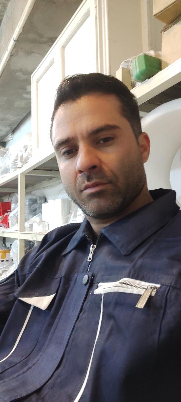 تصویر پروفایل امین