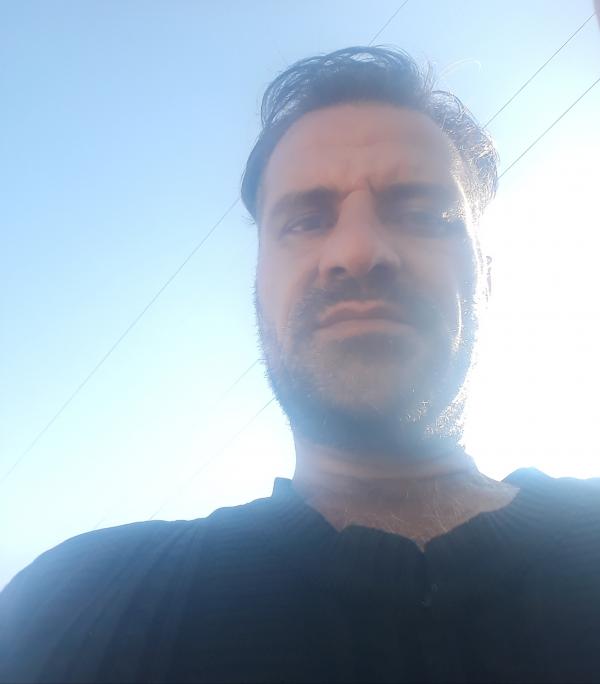 تصویر پروفایل رضا