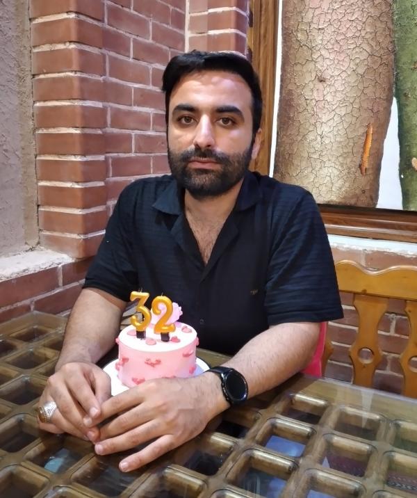 تصویر پروفایل آرش