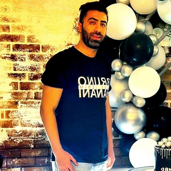 تصویر پروفایل آرش