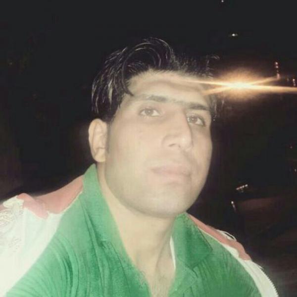 تصویر پروفایل میلاد