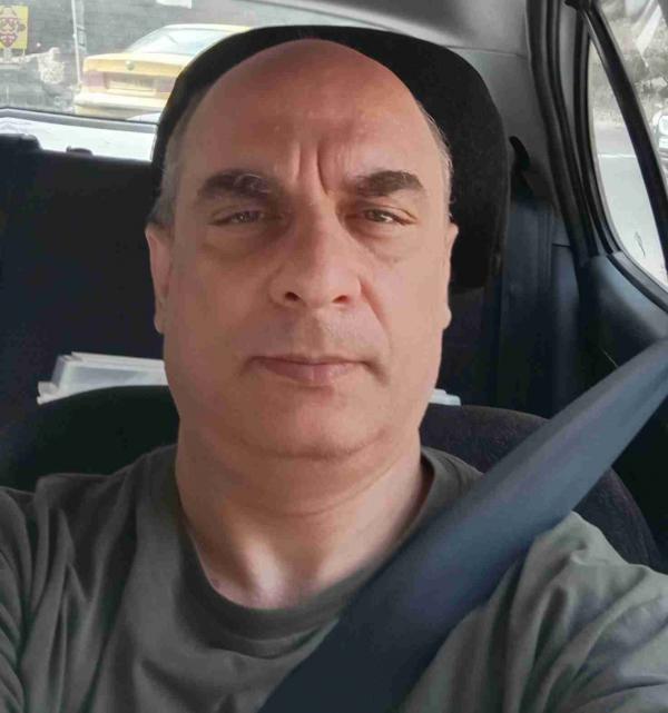 تصویر پروفایل علی