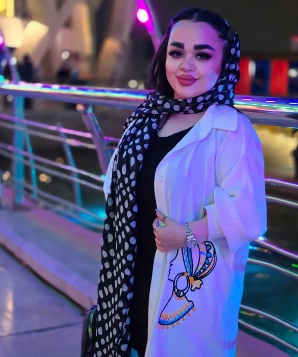 تصویر پروفایل ملیحه