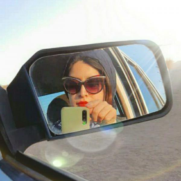 تصویر پروفایل دیبا