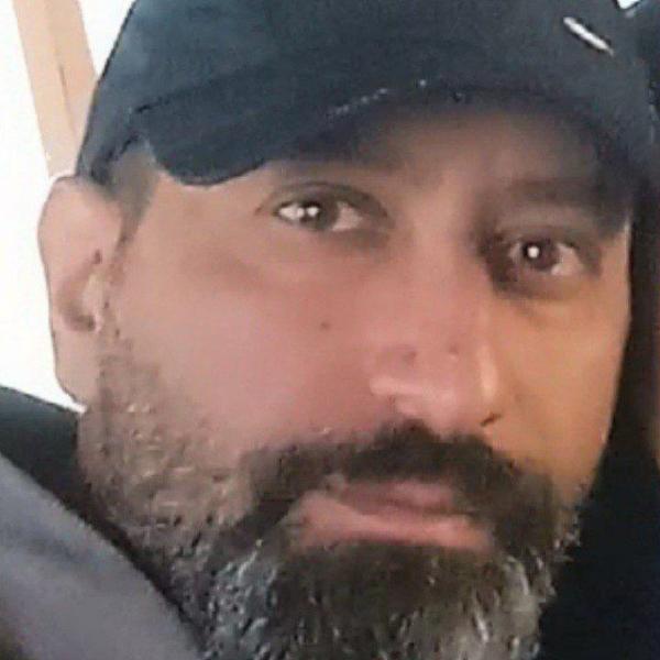 تصویر پروفایل حسین