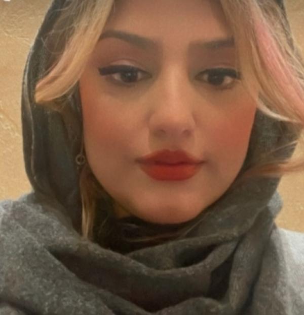 تصویر پروفایل ساناز