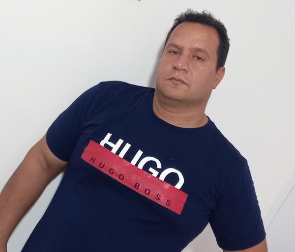 تصویر پروفایل روزبه