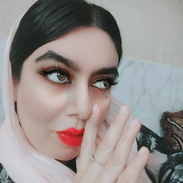 تصویر پروفایل فاطمه
