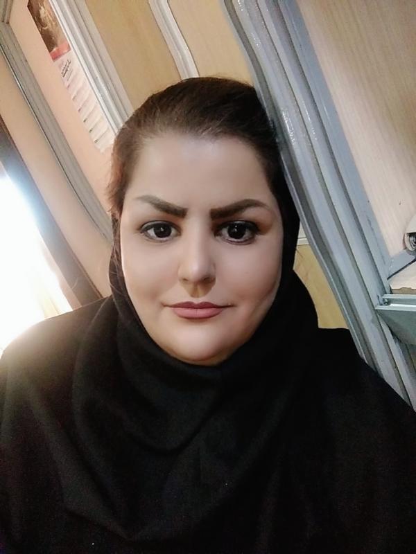 تصویر پروفایل مینا