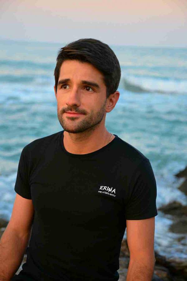 تصویر پروفایل کیان