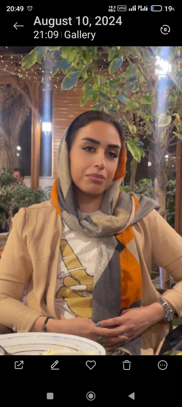 تصویر پروفایل بهارک