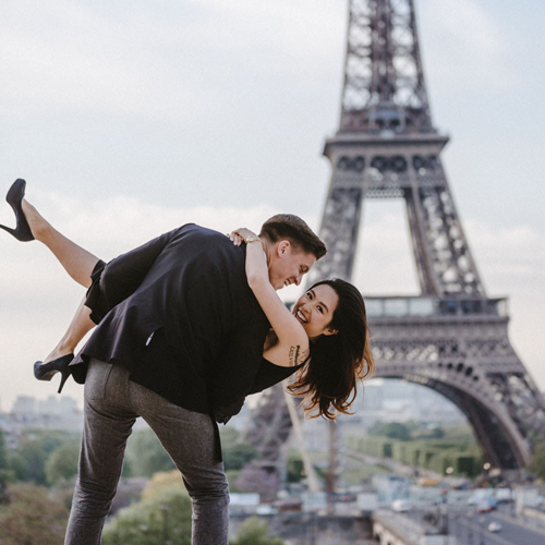 دانلود آهنگ عاشقی ممنوع زندگی ممنوع